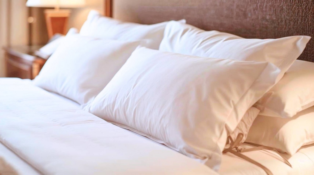 หมอนโรงแรม